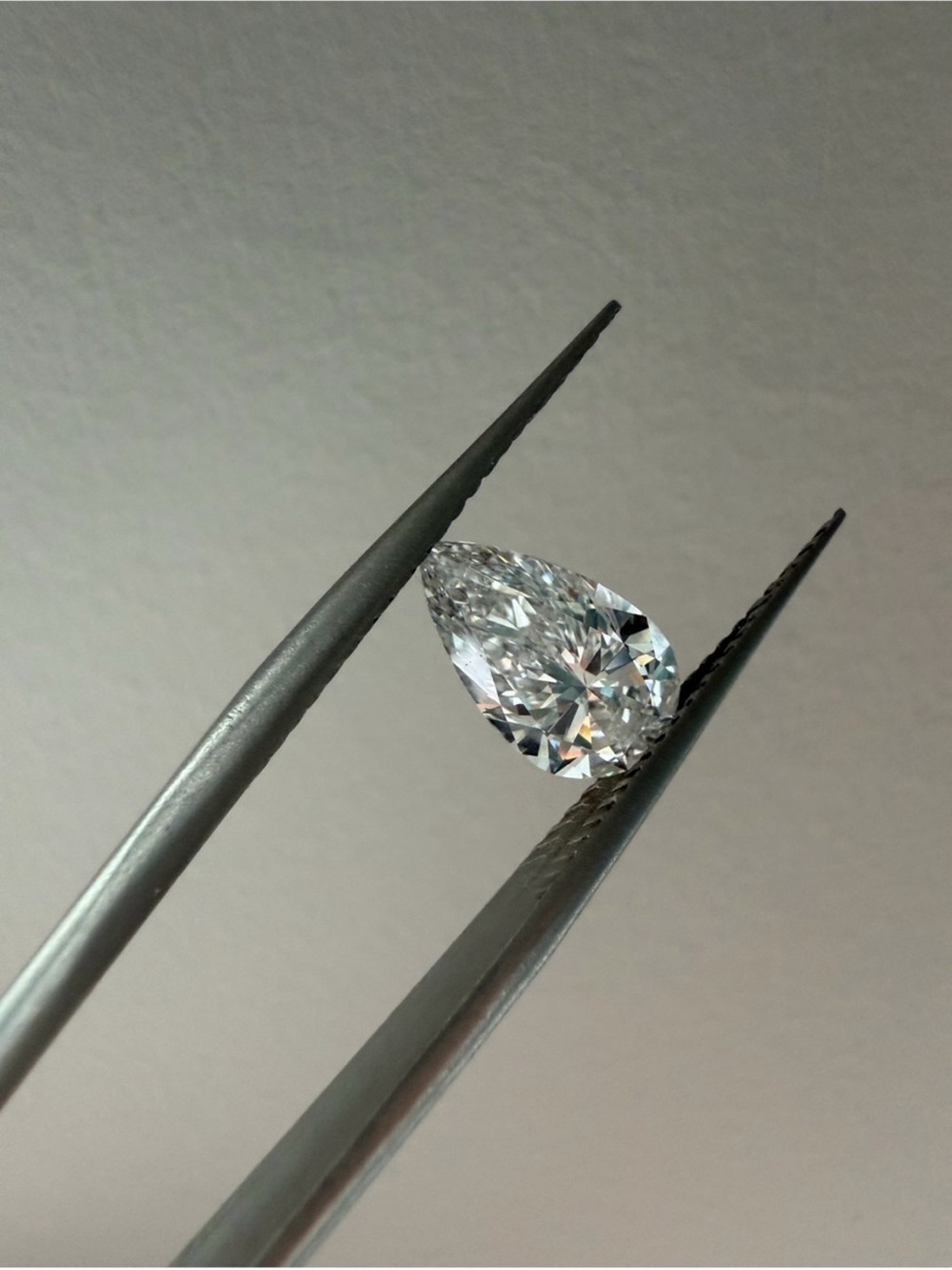 0.98-carat Pear cut lab diamond